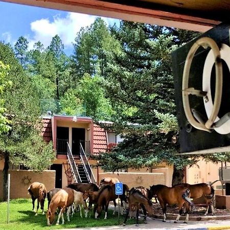 Pinecliff Village Resort Hollywood Zewnętrze zdjęcie